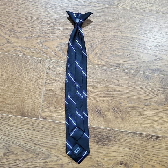 CLIP On Striped Necktie Tie Black Purple Silver Striped Young Boys - Picture 4 of 7